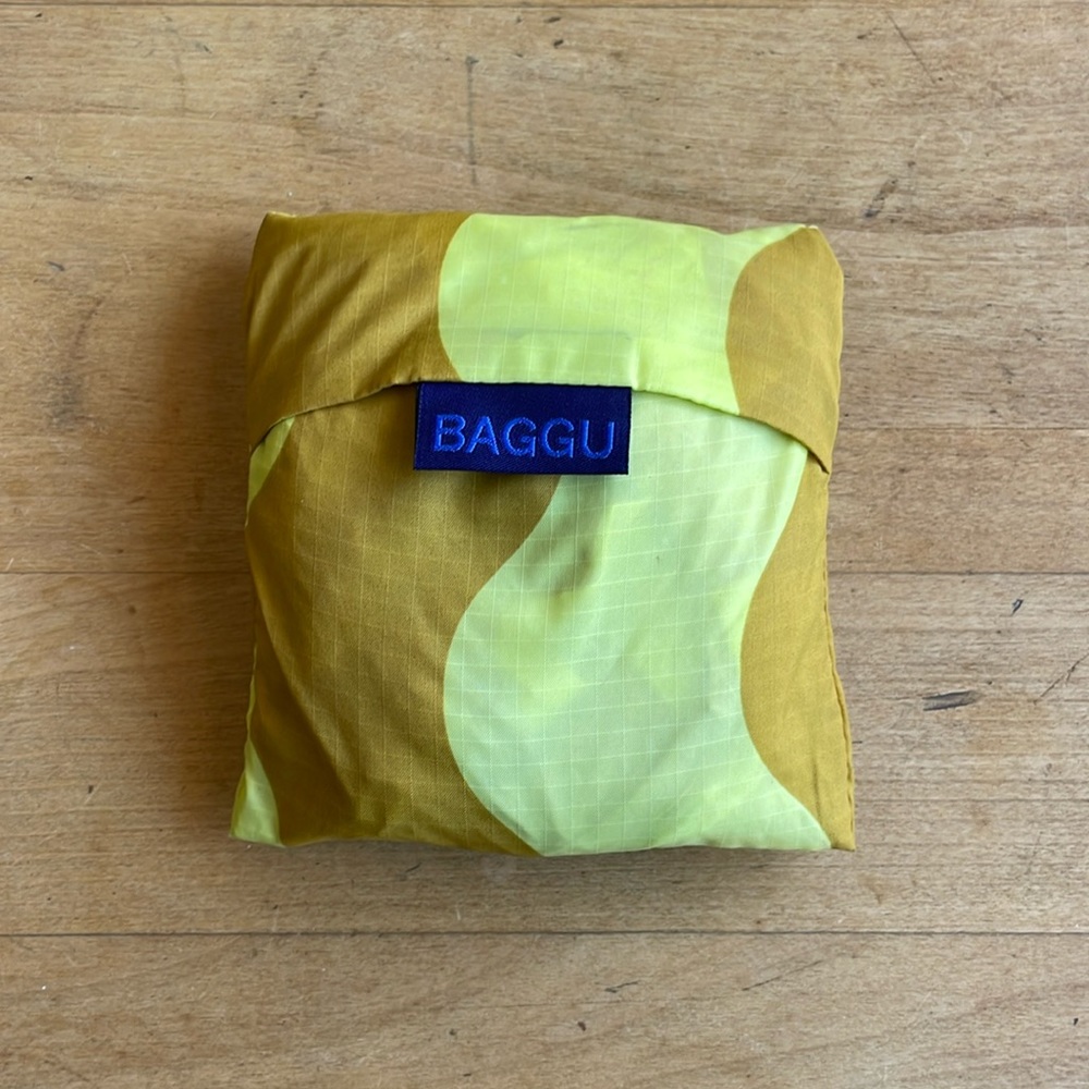 BAGGU standard reusable bag